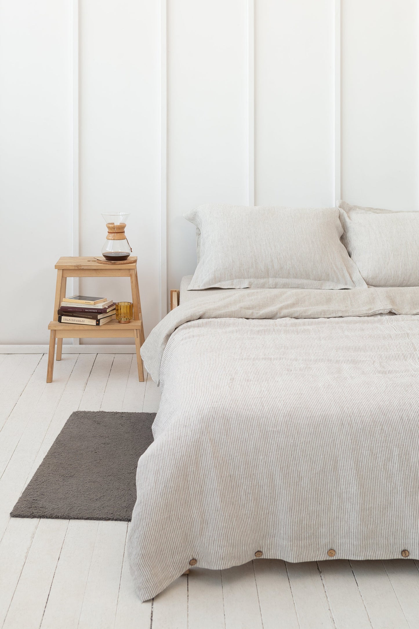 Sängkläder i Linne – Natural/Randig Beige (Vändbar)