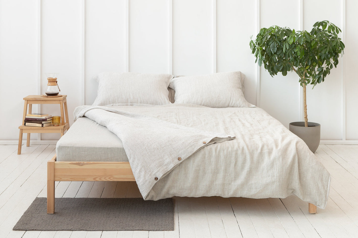 Sängkläder i Linne – Natural/Randig Beige (Vändbar)